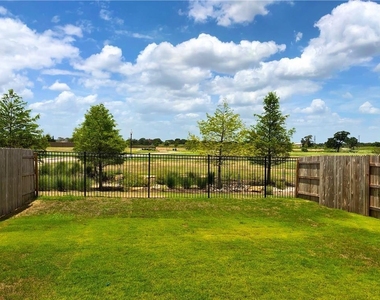 162 Andross Ln - Photo Thumbnail 17