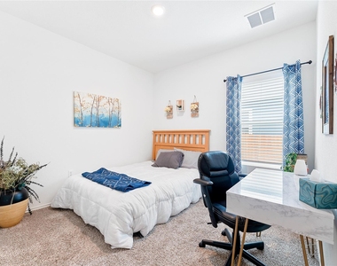 6009 Jagger Ave - Photo Thumbnail 17
