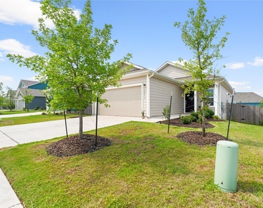 6009 Jagger Ave - Photo Thumbnail 3