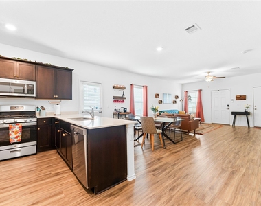 6009 Jagger Ave - Photo Thumbnail 10