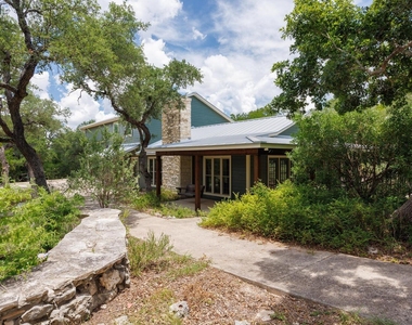 1100 Chapparal Dr - Photo Thumbnail 2