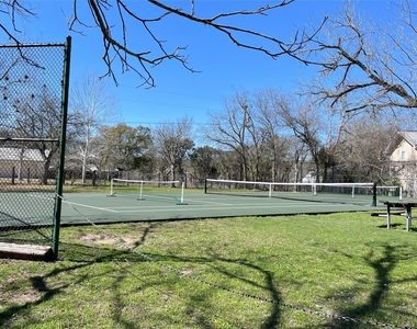 1100 Chapparal Dr - Photo Thumbnail 21