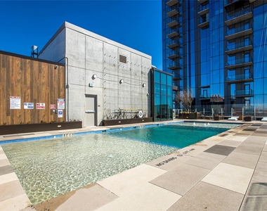 48 East Ave - Photo Thumbnail 30