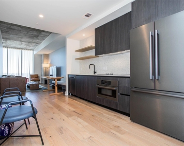 48 East Ave - Photo Thumbnail 1