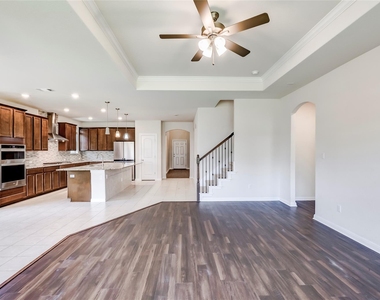 10404 Choctaw Print Way - Photo Thumbnail 7