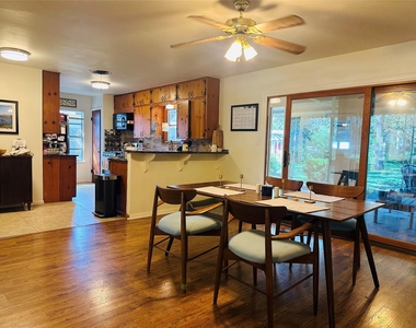 1806 Barbara St - Photo Thumbnail 7