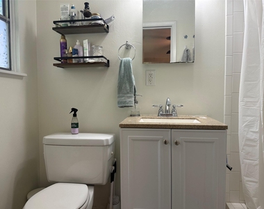 1806 Barbara St - Photo Thumbnail 15