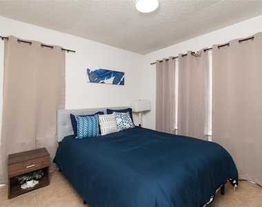 4405 Teri Rd - Photo Thumbnail 10