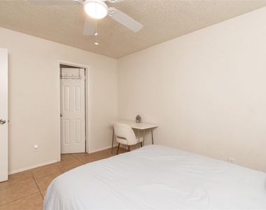 4405 Teri Rd - Photo Thumbnail 15