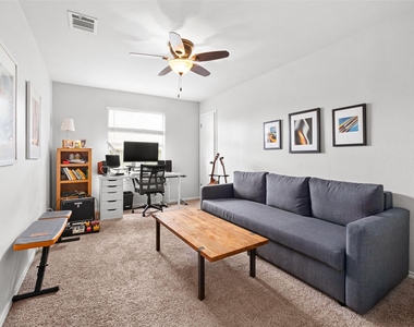 6630 Hillside Terrace Dr - Photo Thumbnail 18