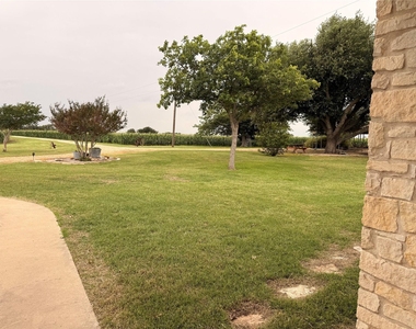 5600 Fm 1466 - Photo Thumbnail 3