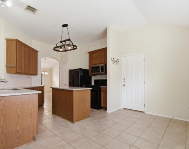 224 Poplarwood Dr - Photo Thumbnail 12
