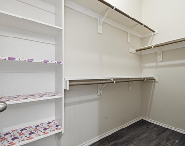224 Poplarwood Dr - Photo Thumbnail 21