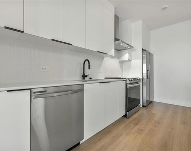 1701 Simond Ave - Photo Thumbnail 12