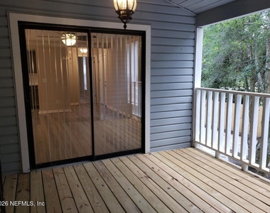 926 Cesery Terrace - Photo Thumbnail 16