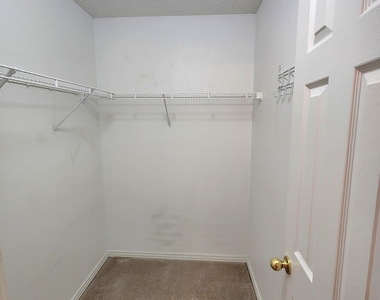 7485 Cliff Cottage Drive - Photo Thumbnail 7