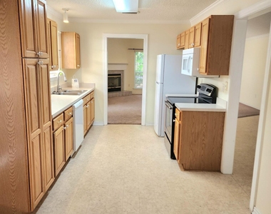 7485 Cliff Cottage Drive - Photo Thumbnail 3