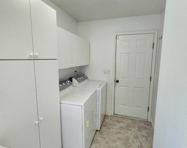 7485 Cliff Cottage Drive - Photo Thumbnail 8