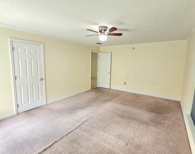 7485 Cliff Cottage Drive - Photo Thumbnail 5