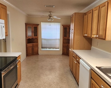 7485 Cliff Cottage Drive - Photo Thumbnail 2