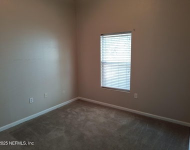 6112 Maggies Circle - Photo Thumbnail 14