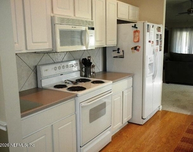 140 Afton Lane - Photo Thumbnail 3