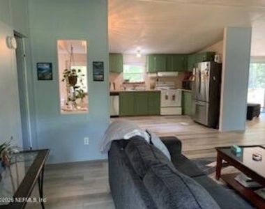 115 Greer Lane - Photo Thumbnail 4