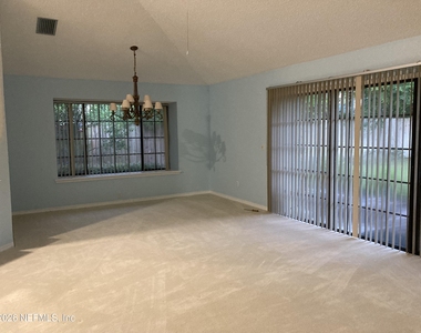 8150 Loch Lomond Ln Lane - Photo Thumbnail 4