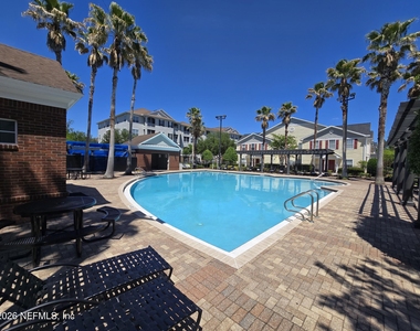 575 Oakleaf Plantation Parkway - Photo Thumbnail 11