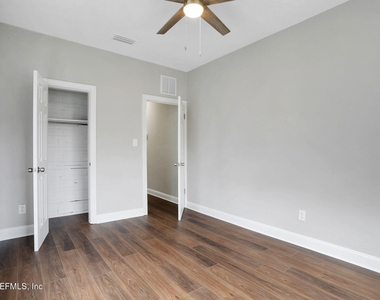 2578 Haldumar Terrace - Photo Thumbnail 12