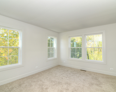 212 Walnut Street N - Photo Thumbnail 25