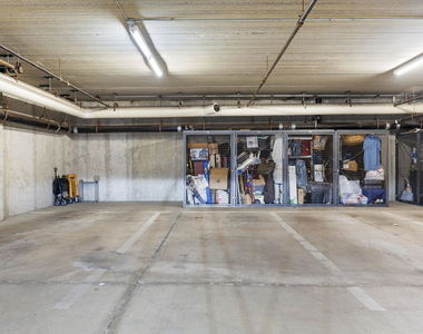 656 Pearson Street - Photo Thumbnail 21