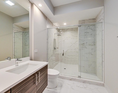 8025 Skokie Boulevard - Photo Thumbnail 8
