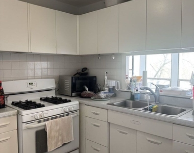 1401 E 55th Street - Photo Thumbnail 6