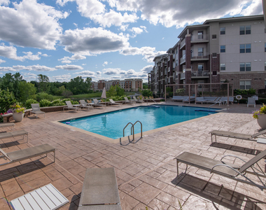 21599 W Field Court - Photo Thumbnail 12