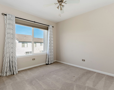 2745 Canyon Drive - Photo Thumbnail 14