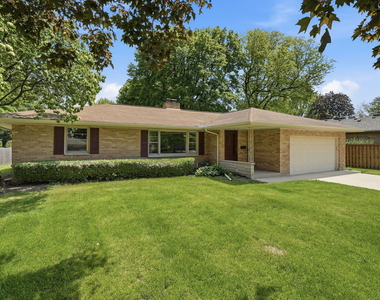 152 Crestwood Drive - Photo Thumbnail 1