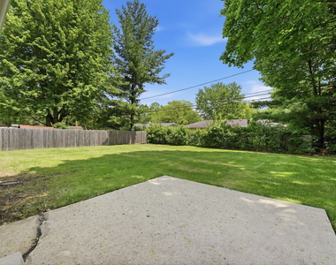 152 Crestwood Drive - Photo Thumbnail 25