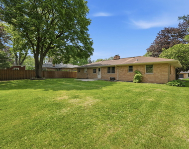 152 Crestwood Drive - Photo Thumbnail 26