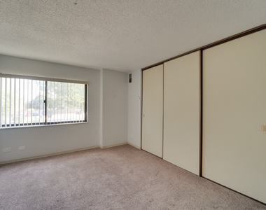 1800 Huntington Boulevard - Photo Thumbnail 8