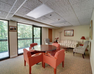 1800 Huntington Boulevard - Photo Thumbnail 10