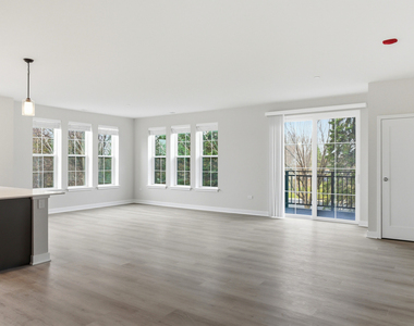 250 Mchenry Road - Photo Thumbnail 27