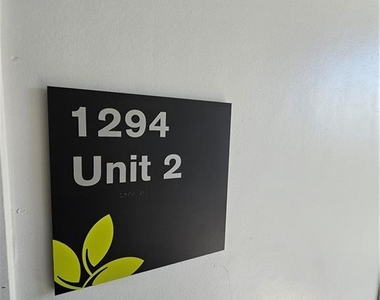 1294 Longreen Terrace Nw - Photo Thumbnail 2