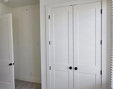 1294 Longreen Terrace Nw - Photo Thumbnail 19