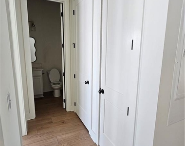 1294 Longreen Terrace Nw - Photo Thumbnail 22