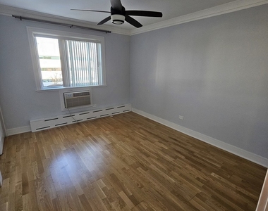 5358 N Cumberland Avenue - Photo Thumbnail 9