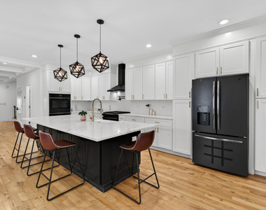 2514 Harvey Avenue - Photo Thumbnail 8