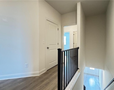 227 Nash Street - Photo Thumbnail 24