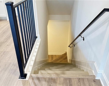 227 Nash Street - Photo Thumbnail 18