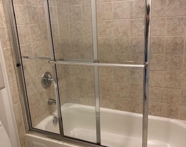 613 Granville Court - Photo Thumbnail 5